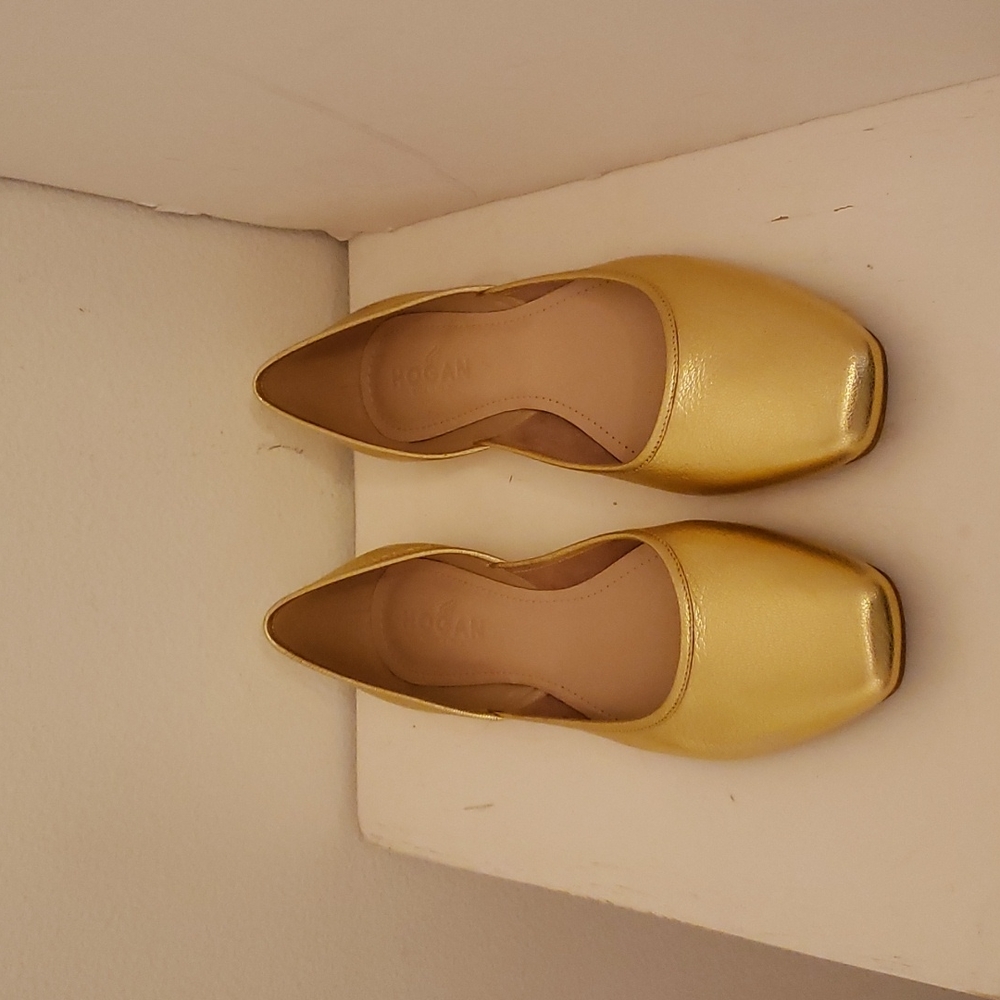 ♤ Hogan Gold Flats
